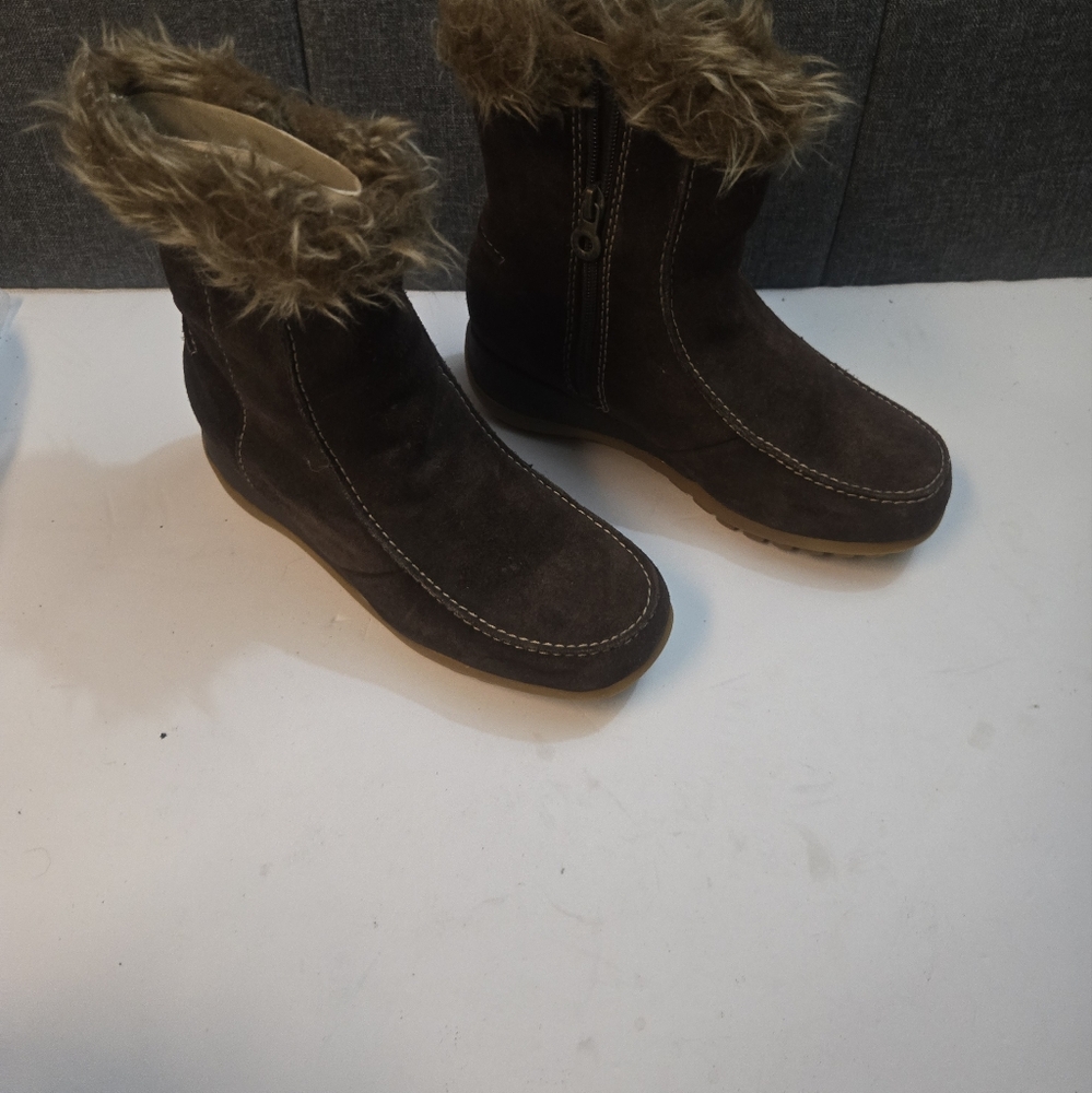 Women's Brand new Sporto boots